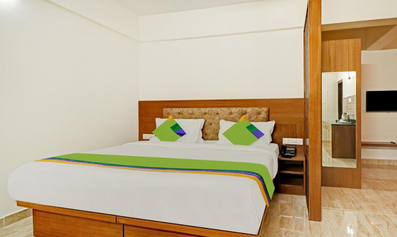 Treebo Celebrity Hotels And Suites Bengaluru Kültér fotó